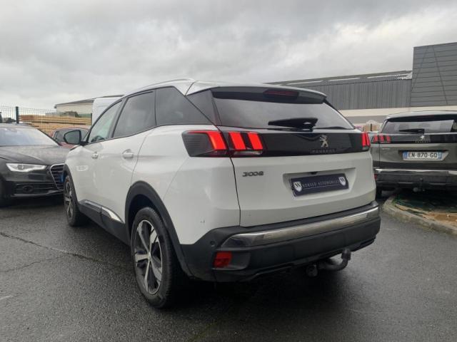Peugeot 3008 image 8