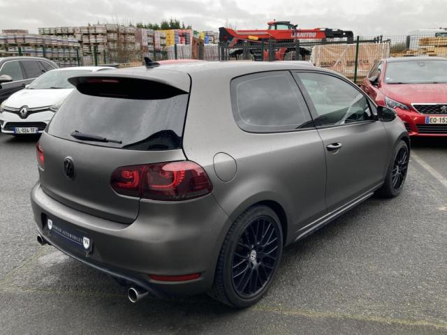 Volkswagen Golf image 2