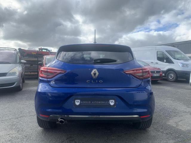 Renault Clio image 1