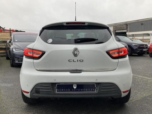 Renault Clio image 2