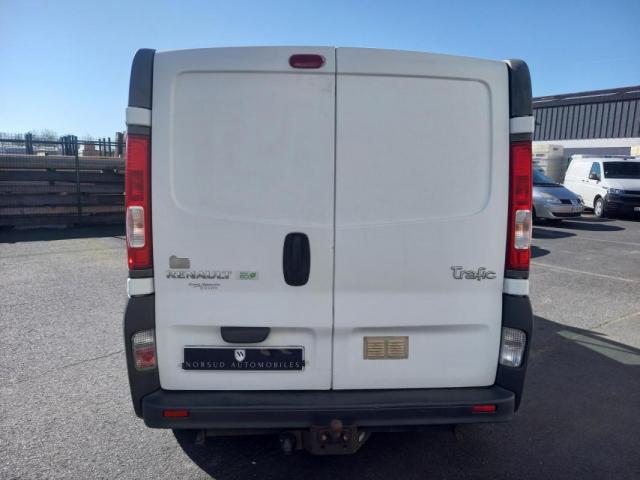Renault Trafic image 1