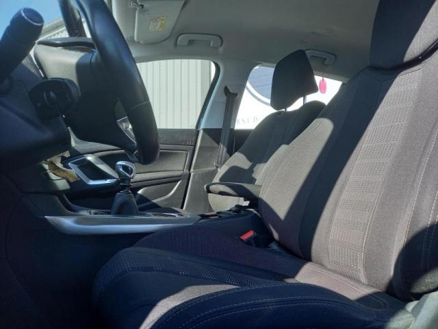 Peugeot 308 image 8