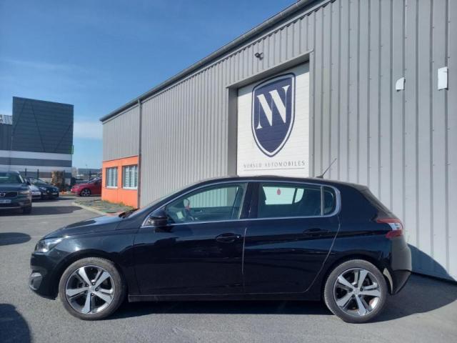 Peugeot 308 image 2