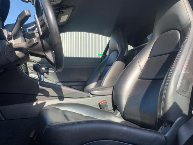 Porsche Cayman image 5