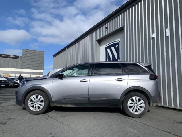 Peugeot 5008 image 2