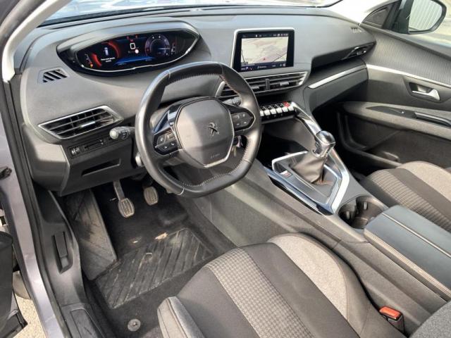 Peugeot 5008 image 7