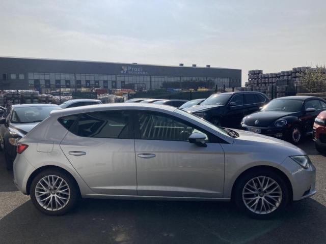 Seat Leon image 1