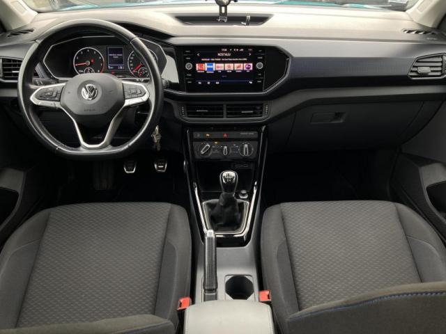 Volkswagen T-Cross image 3