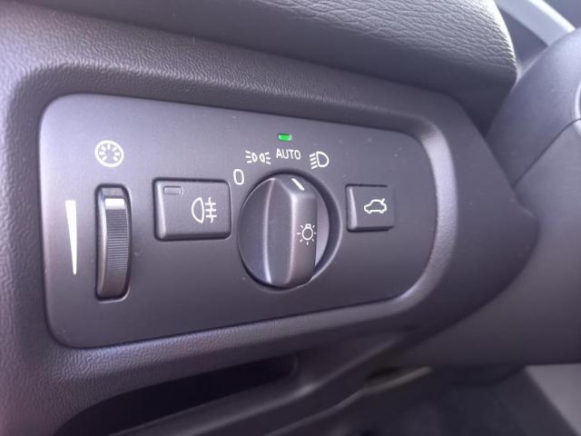 Volvo V40 Cross Country image 6