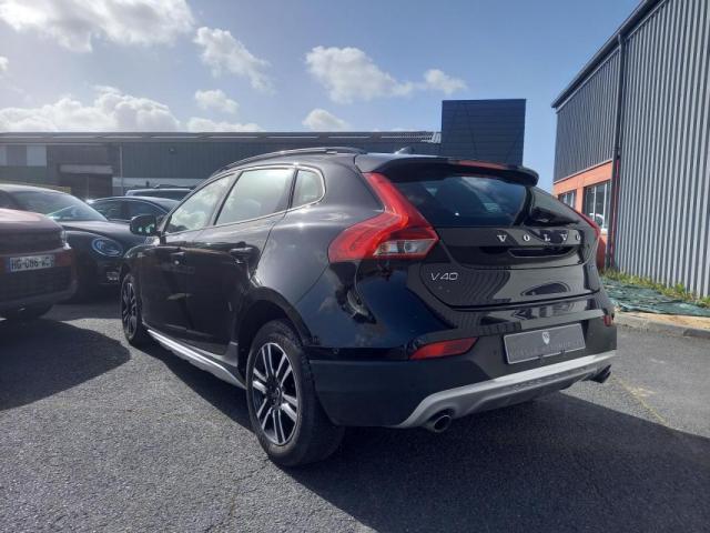 Volvo V40 Cross Country image 8