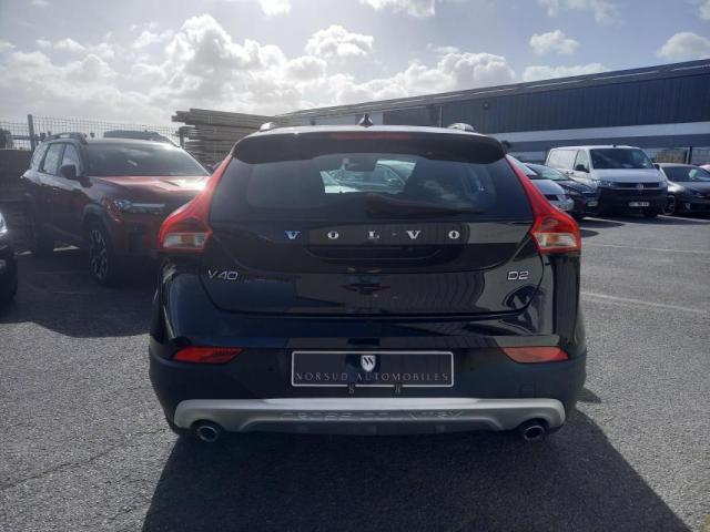 Volvo V40 Cross Country image 4
