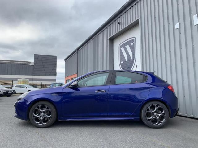 Alfa Romeo Giulietta image 6