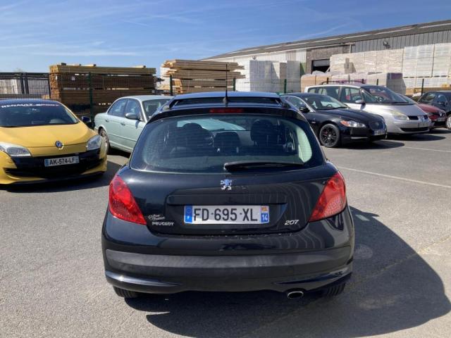 Peugeot 207 image 5