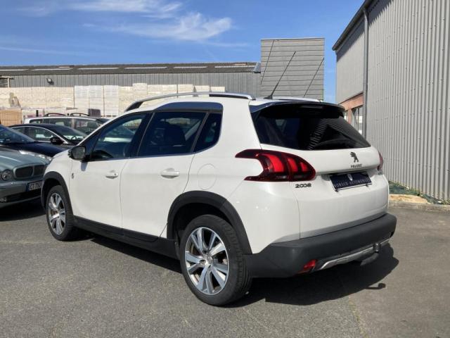 Peugeot 2008 image 7