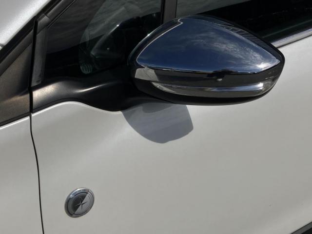 Peugeot 2008 image 4