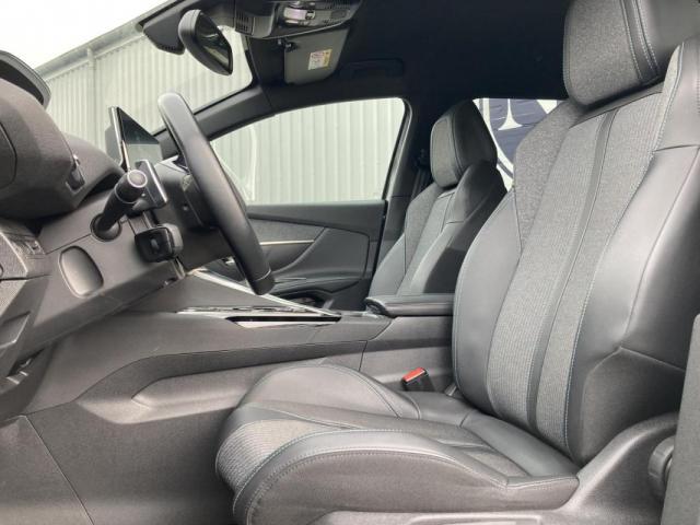 Peugeot 5008 image 8