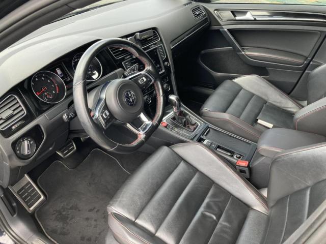 Volkswagen Golf image 9