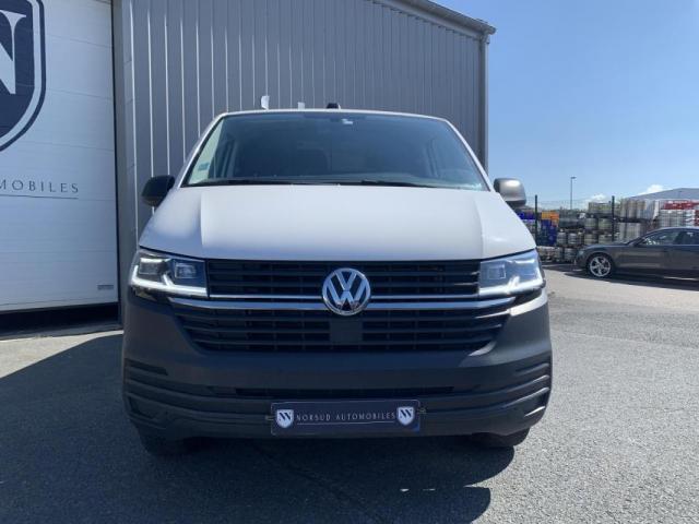 Volkswagen Transporter image 8