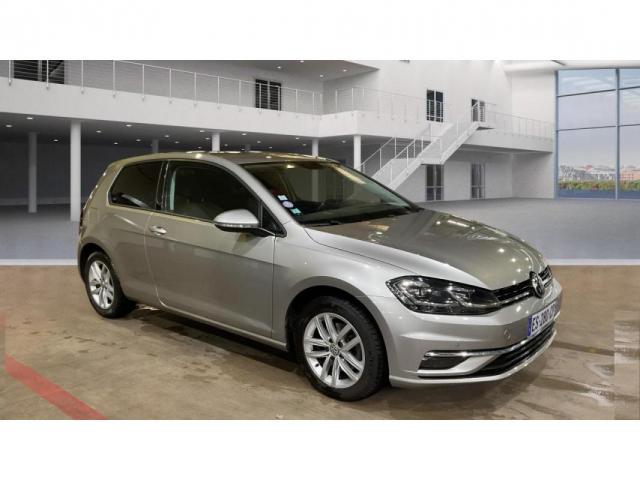 Volkswagen Golf image 9