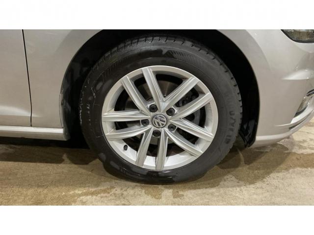 Volkswagen Golf image 3
