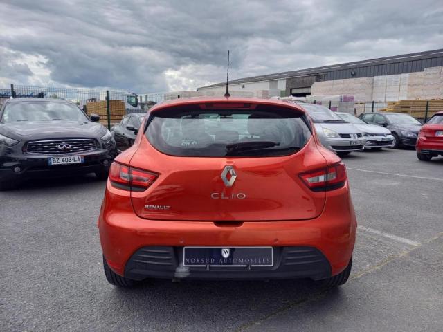 Renault Clio image 2