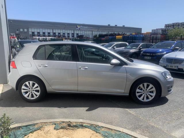 Volkswagen Golf image 6