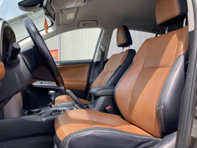 Toyota Rav4 image 6
