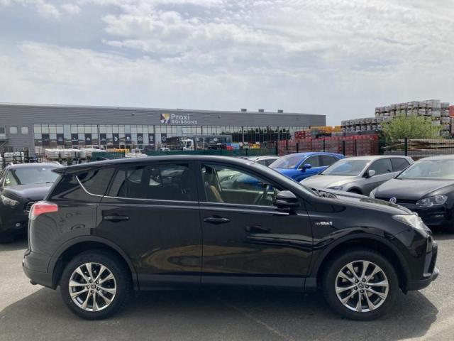 Toyota Rav4 image 5