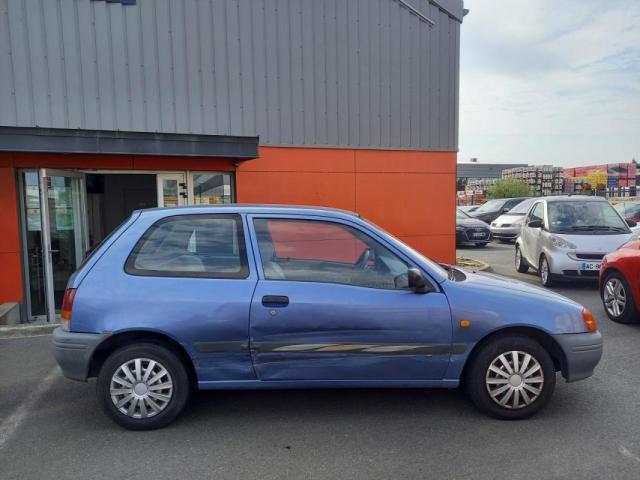 Toyota Starlet image 6