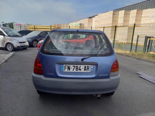 Toyota Starlet image 2