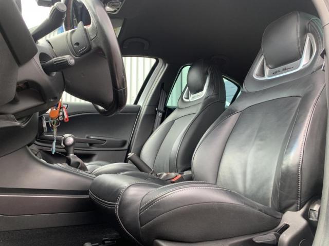 Alfa Romeo Giulietta image 5