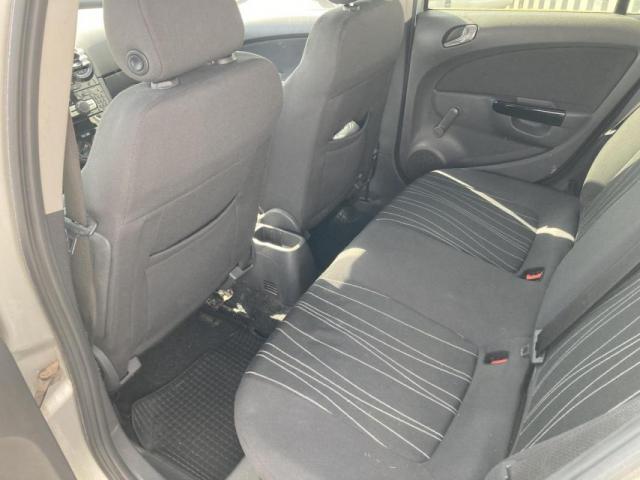 Opel Corsa image 8