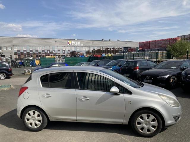 Opel Corsa image 4