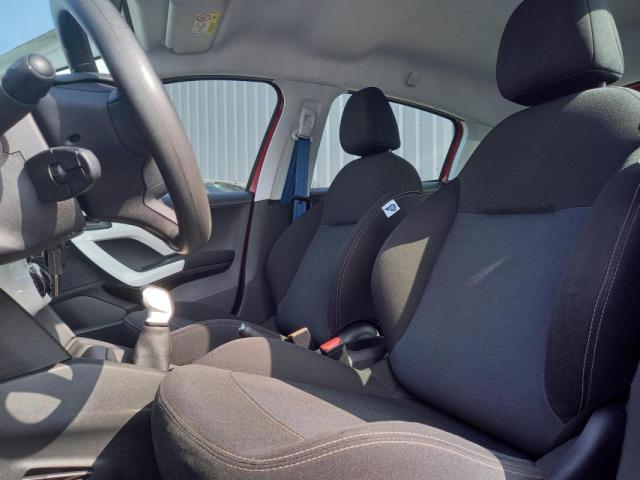 Peugeot 208 image 3