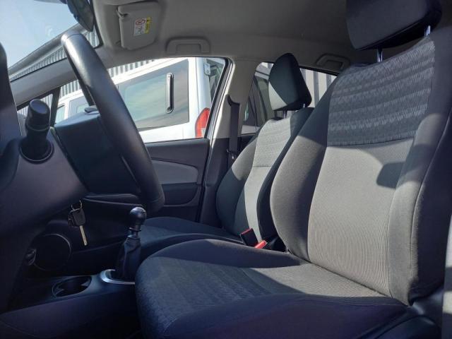 Toyota Yaris image 2
