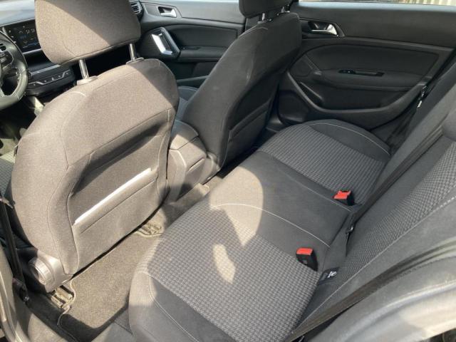 Peugeot 308 image 3
