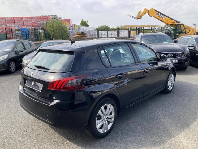 Peugeot 308 image 7