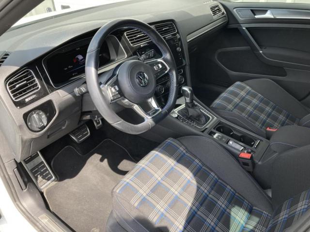 Volkswagen Golf image 4