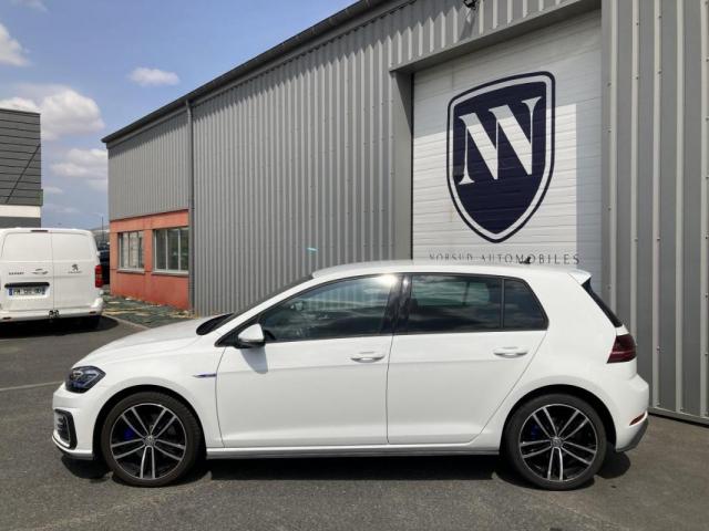 Volkswagen Golf image 6