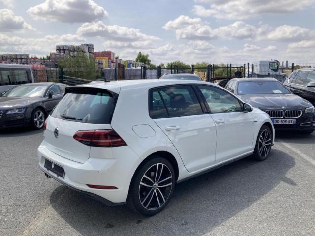 Volkswagen Golf image 1