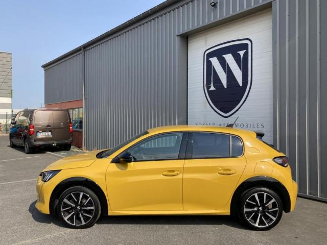 Peugeot 208 image 4