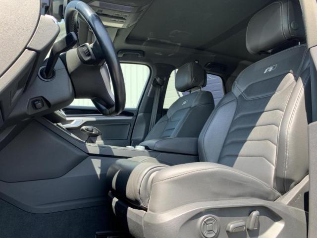 Volkswagen Touareg image 8