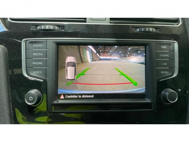 Volkswagen Golf image 6