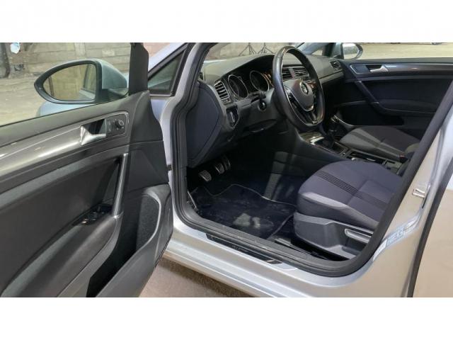 Volkswagen Golf image 5