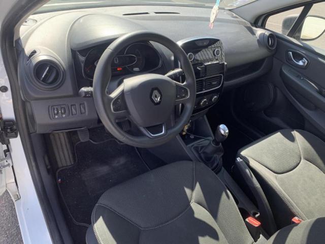 Renault Clio image 9