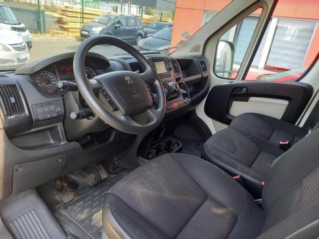 Peugeot Boxer image 4