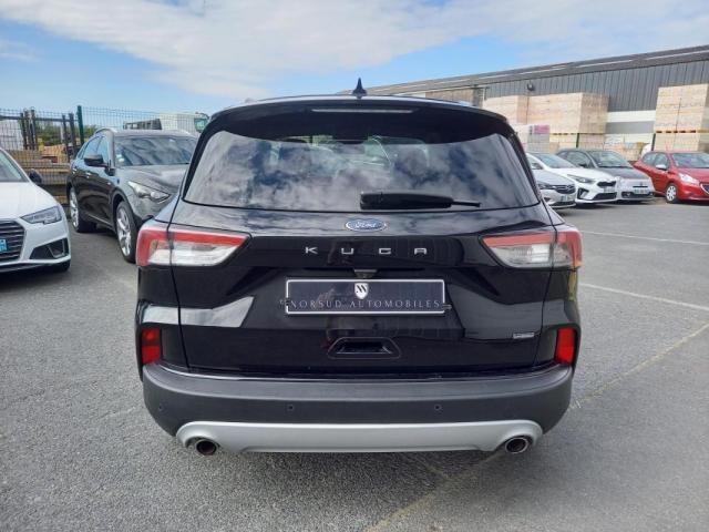 Ford Kuga image 3