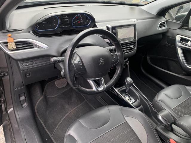 Peugeot 2008 image 4