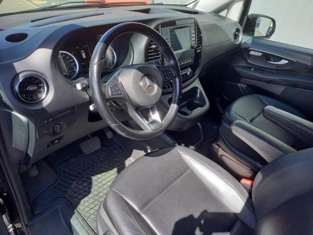 Mercedes Benz Vito image 2