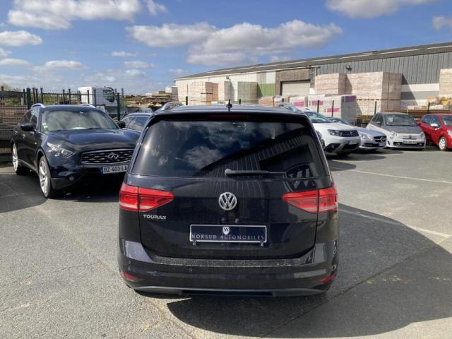 Volkswagen Touran image 2